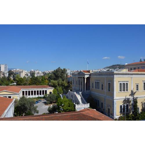 Retro Apartment at Trendy Exarcheia