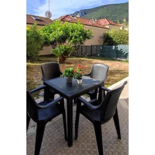 Riccarden2 - Appartamento tra Mare e Montagna