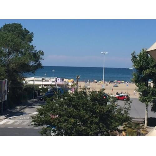 RICCIONE sul MARE con servizio SPIAGGIA e AQUAPARK
