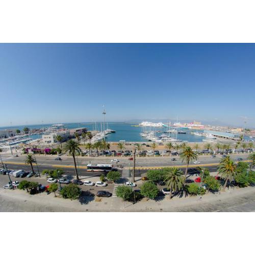 Right House Splendid Harbour View