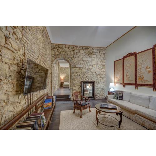 Right House via Sulis 61 - Best Neighborhood in Town