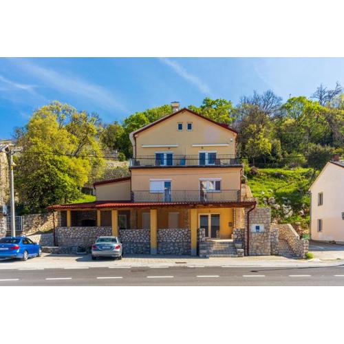 Rimac apartments and rooms