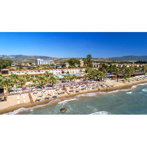 Risus Beach Resort Hotel