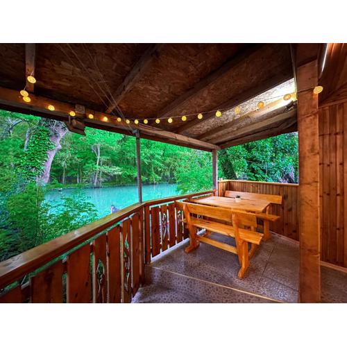 “River Romance” Villa