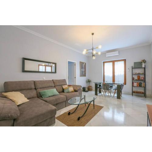 RiverWalk Suites - Puente Triana