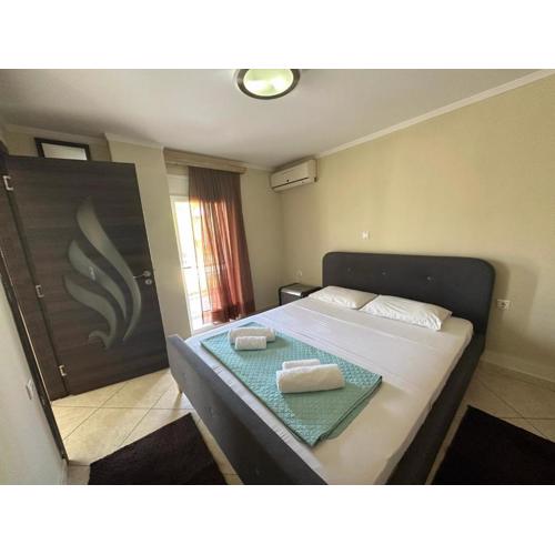 Riviera Beach apart no 5