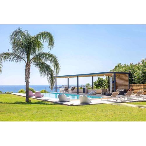 RLM Prime Beach Panoramic Villa