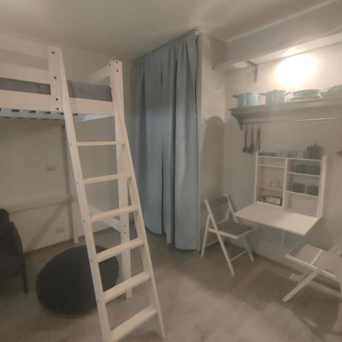 Rocca Little Home