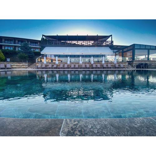 Rocca Resort