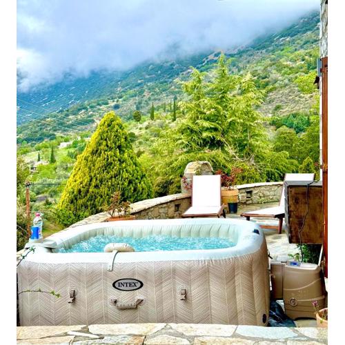 Rock Dandy Deluxe Chalet in Arachova - Delphi, Sauna, Prv Parking, Amazing View