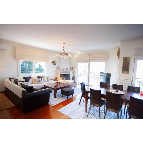 Rodon Apartment with Great View, Sauna and Jacuzzi