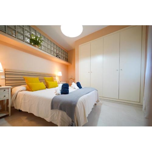 Rodrigo de Triana Luxury
