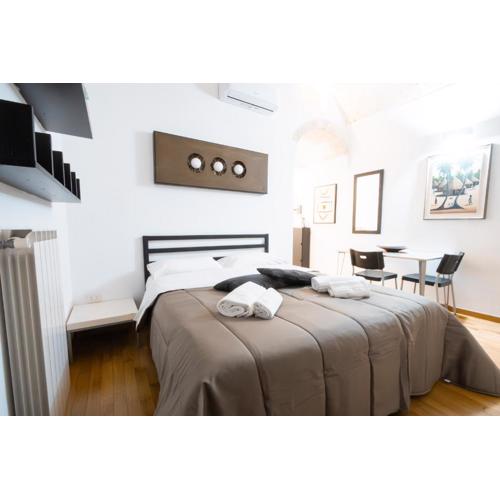 Roka Apartment