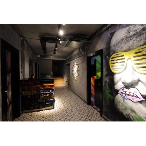 Role Street Hostel