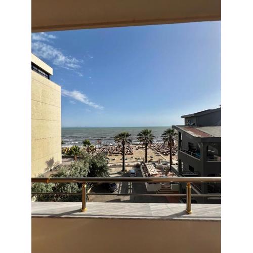 Romantic Couple Sea View Apartment 403