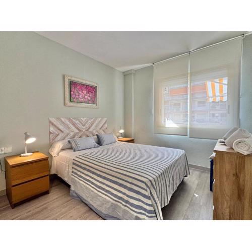 Romantic Getaway with pool in Salou