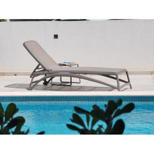 Romantische Luxuswohnung Mit Garten, Pool