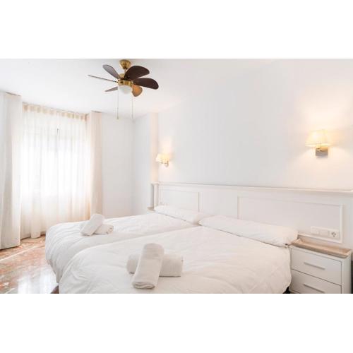 Ronda Suites 193 junto a hospitales y cerca centro con Parking Gratis