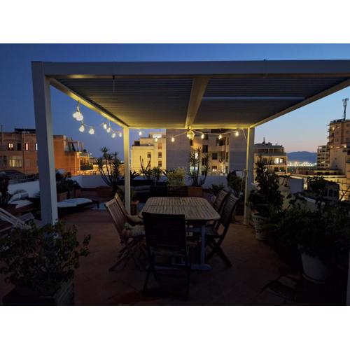 Rooftop Suite City Centre with Garage