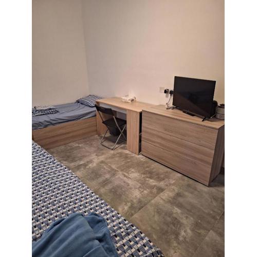 Room in Apartment - Private cosy room in a modern suburban penthouse