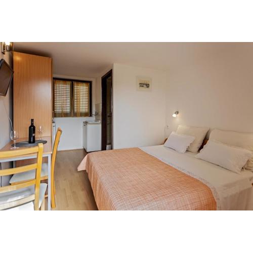 Room in Rogoznica with W-LAN 3338-5