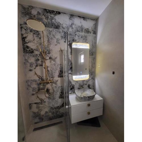 Room Natali