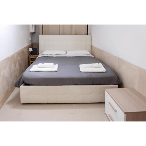 room with private bathroom Stella 1
