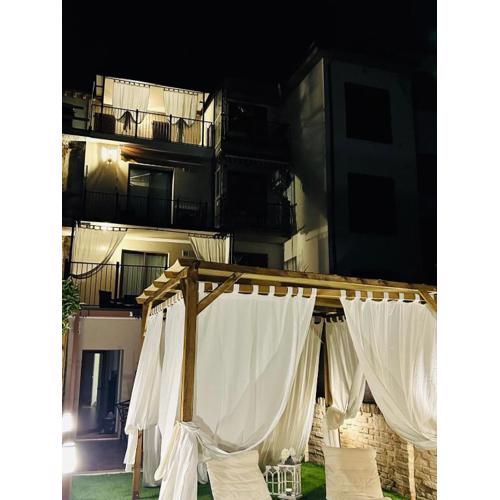 ROOMS AND BREAKFAST LABERINTO