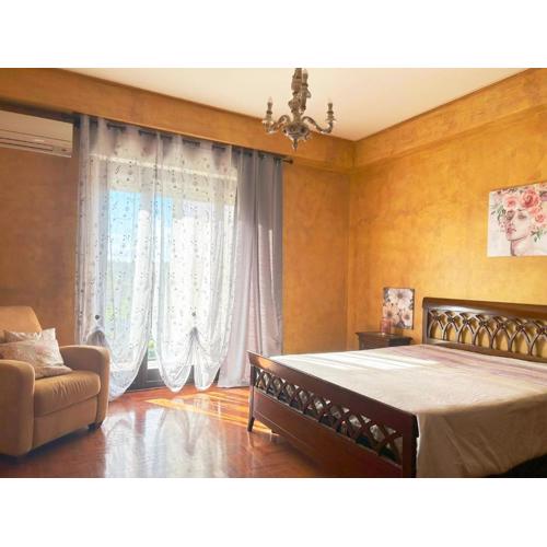 Rooms in Avola