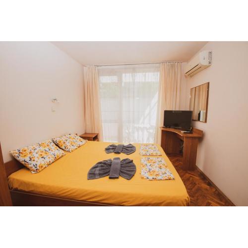 Rooms in New Town Nessebar by Flat Mаnаger