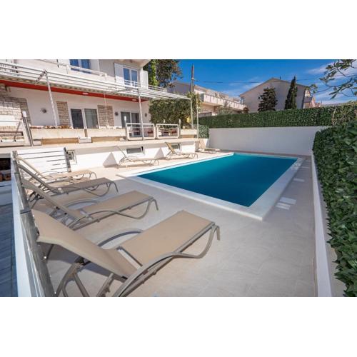 Rooms Magnolia with Pool