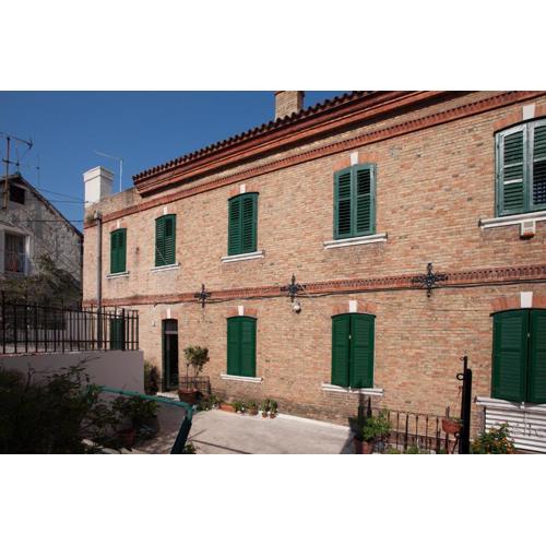 Rooms Split Pezelj