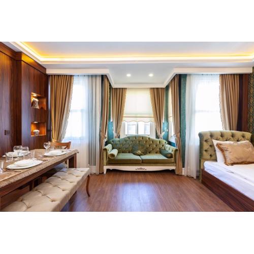 Rose Mansion by Otantik Suites