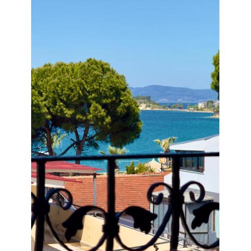 Rosy Suites Hotel