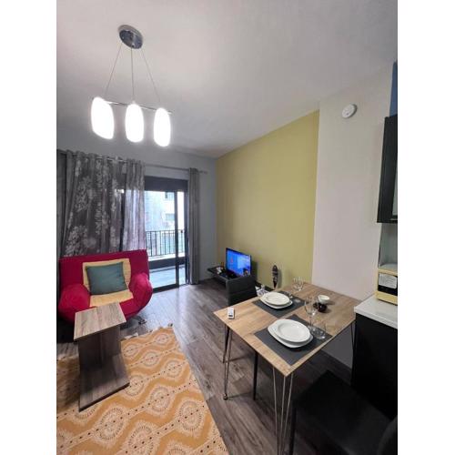 ROV Apartment Elegant
