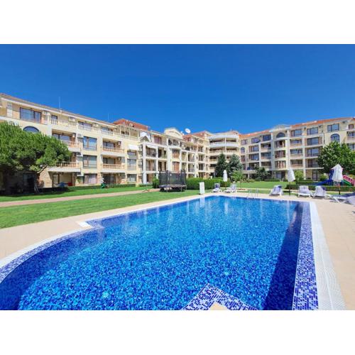 Royal Bay 2 Residence - Private apartment - BSR