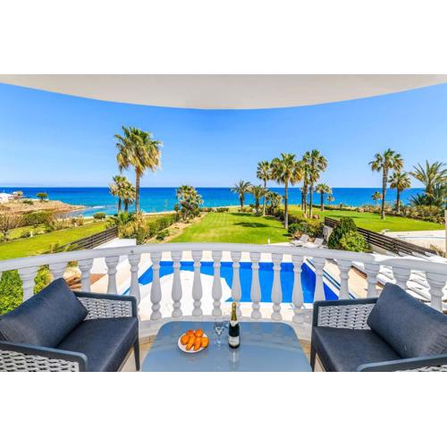 Royal Beach Villa