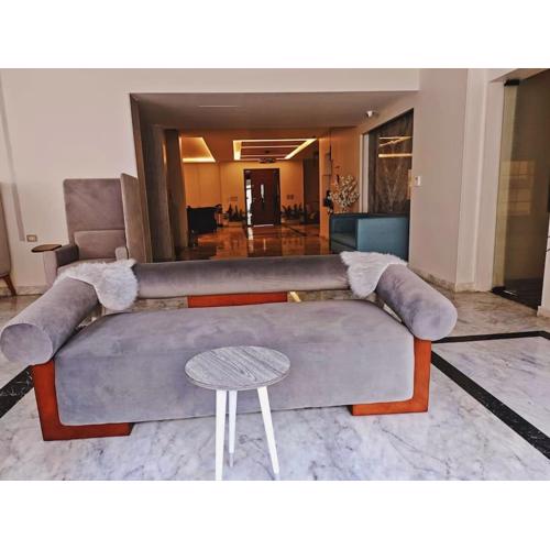 Royal Elegance Room