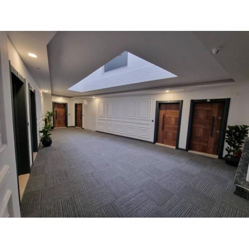 Royal Homes 401