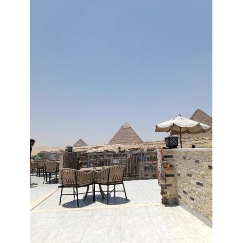 Royal Pyramids Hotel