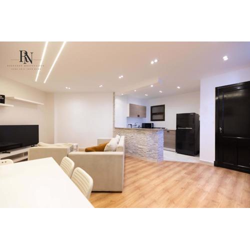 Royal Suite 1 BDR In Rehab City