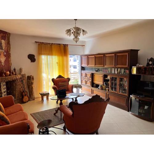 Roz Apartment