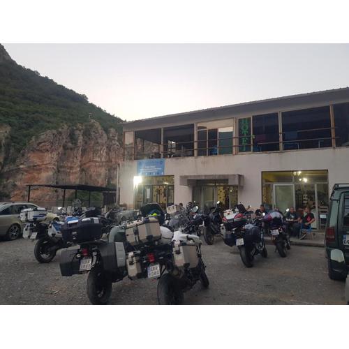 Rozafa Ferry & Accommodation