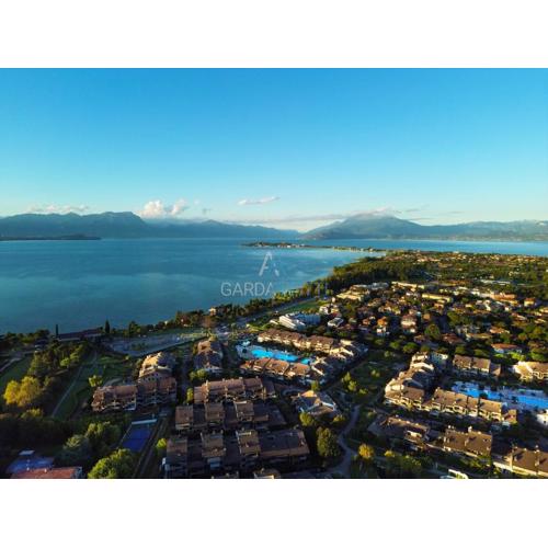 Rubino Apartment - Tre piscine a pochi passi dal lago