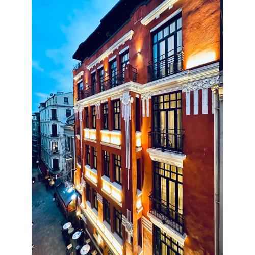 RUZ Hotels