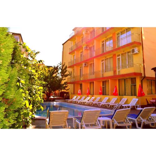 Ryor Hotel - Breakfast and Free Parking