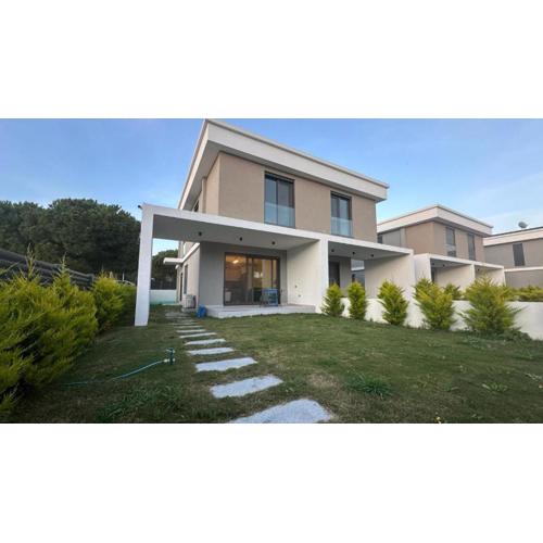 S Villa City