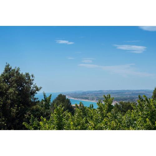 S029 - Sirolo, deliziosa mansarda condizionata vista mare