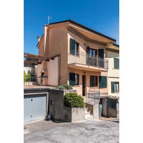 S130 - Sirolo, deliziosa villetta con terrazzo