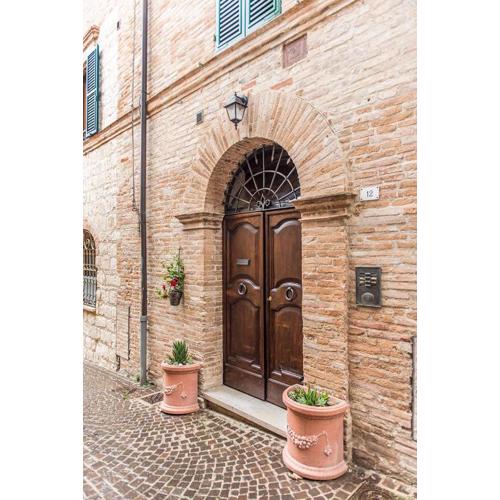 S318 - Sirolo, meraviglioso trilocale in palazzo storico